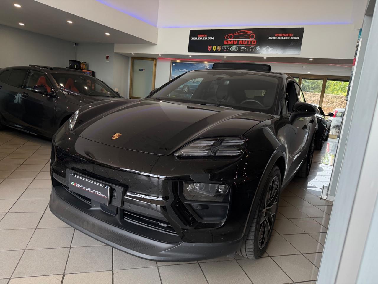 PORSCHE MACAN EV (2024) MACAN EV (120 KW)