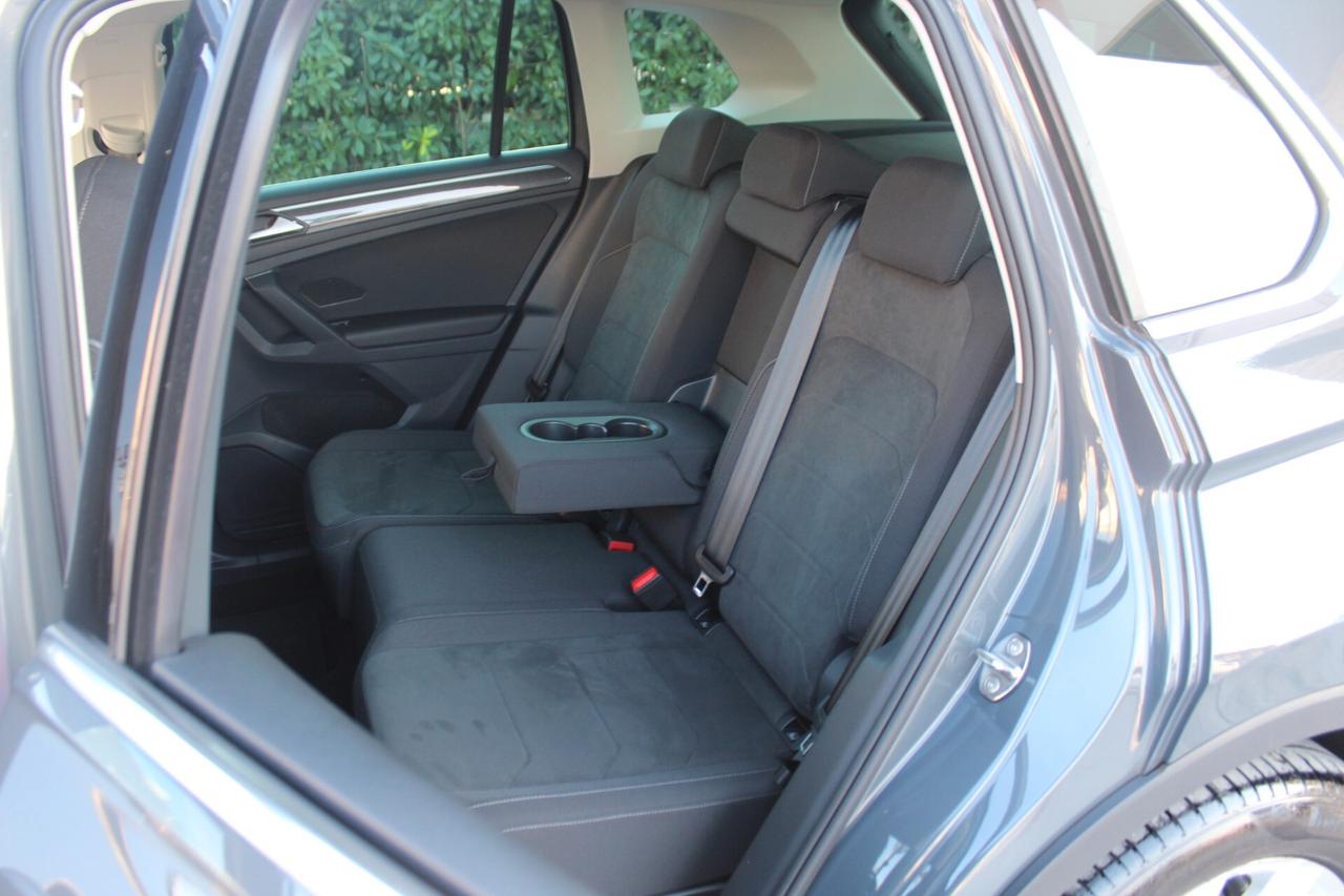 Volkswagen Tiguan 2.0 TDI 150 CV SCR DSG Elegance