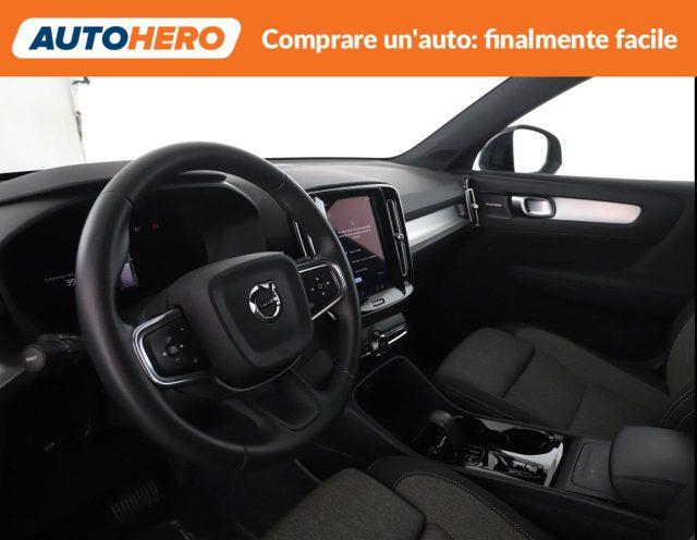 VOLVO XC40 B3 automatico Plus Dark