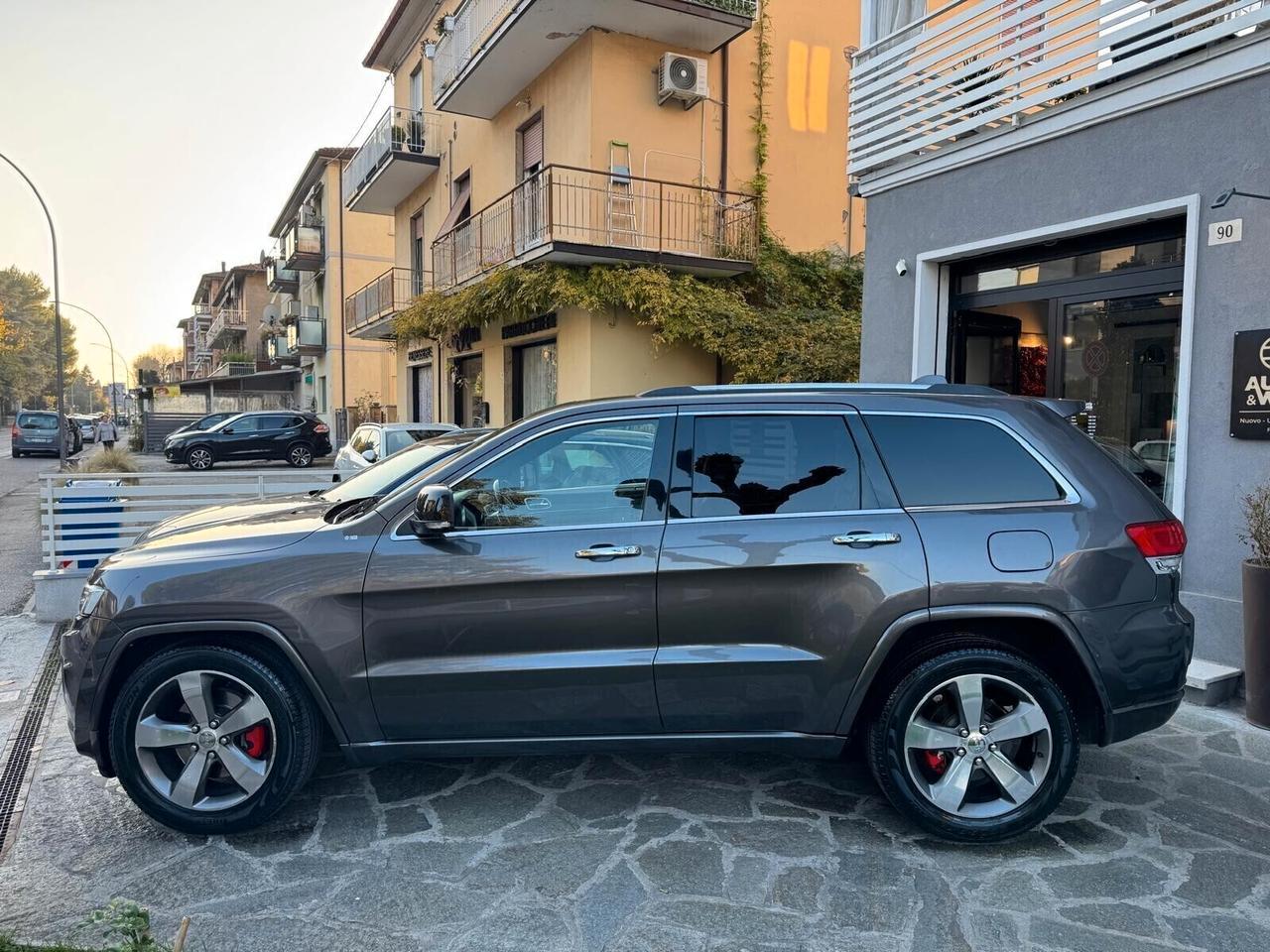 JEEP GRAND CHEROKEE 3.0 V6 CRD 250cv Mjet OVERLAND