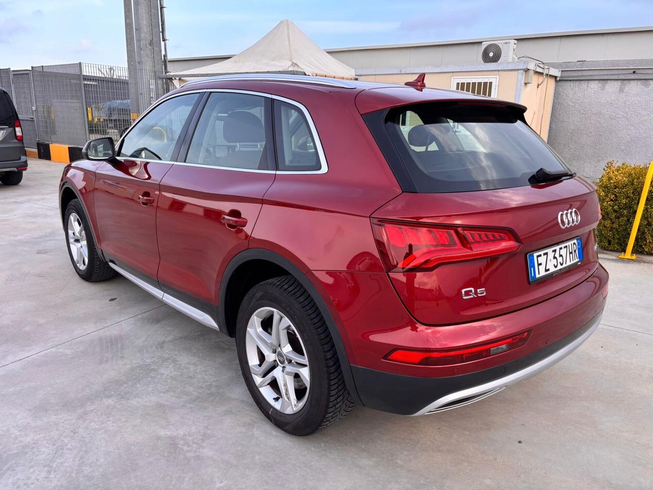 Audi Q5 40 TDI 190cv quattro S tronic Business Sport