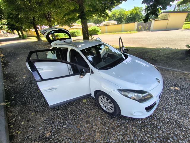 RENAULT Megane Mégane 1.6 16V SporTour Attractive
