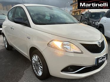 Lancia Ypsilon 1.2 69 CV 5 porte Gold