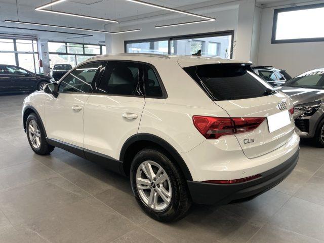 AUDI Q3 2.0 TDI 150 CV S-Tronic Business Plus