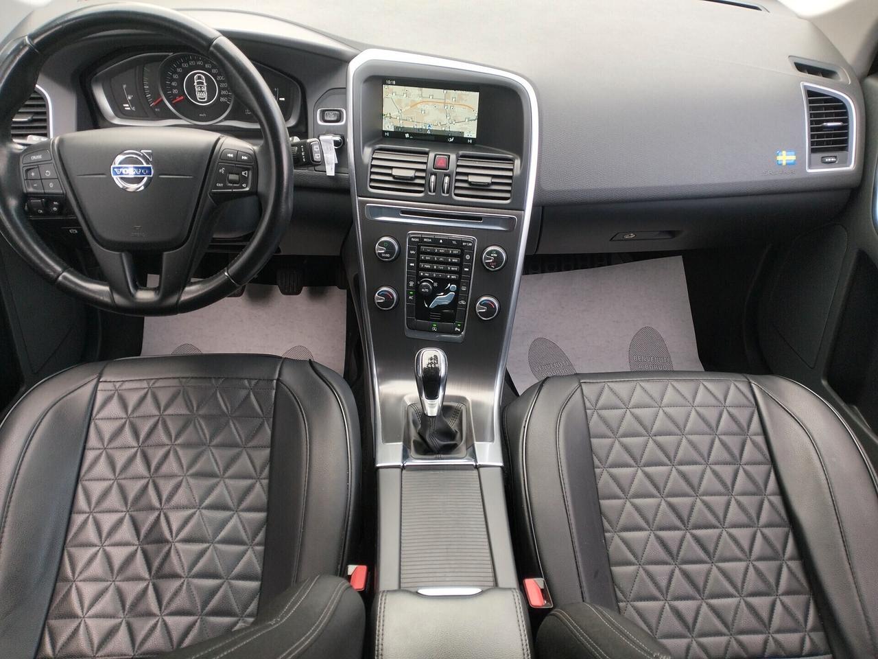 Volvo XC60 2.0 d3 Momentum 150cv