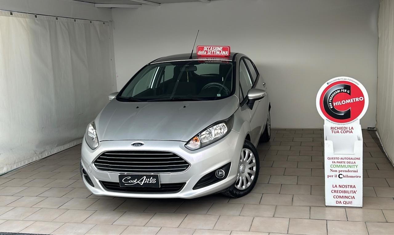 Ford Fiesta 1.5 TDCi 75 cv 2015 Neopatentati