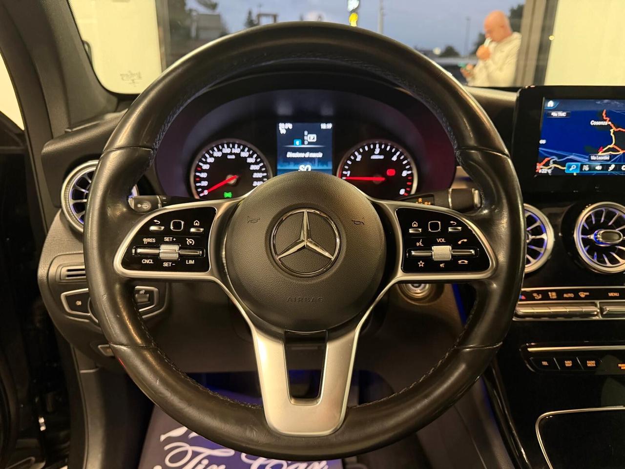 MERCEDES-BENZ GLC 220D COUPE' 4MATIC SPORT 2.0 194CV PELLE NAVI CAM ANNO 2021