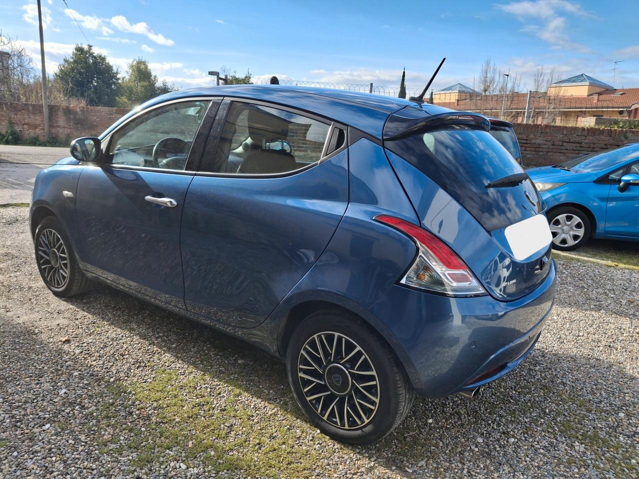 Lancia Ypsilon 1.2 69 CV 5 porte GPL Ecochic