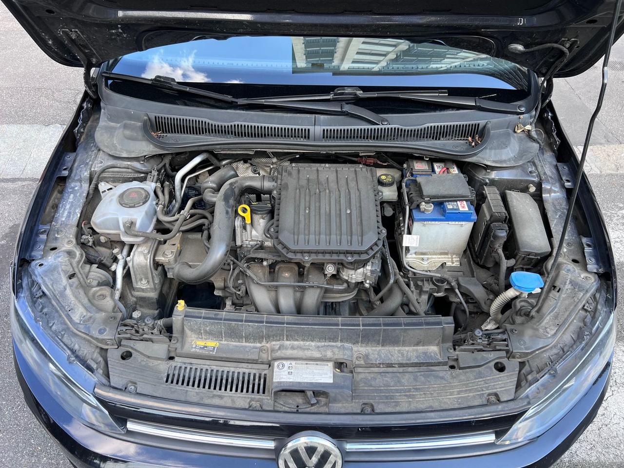 Volkswagen Polo Comfortline 1.0 MPI BlueMoti #6431