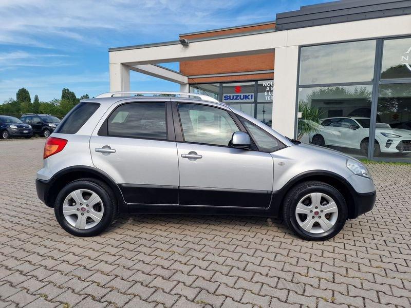 FIAT Sedici 1.6 16V 4x4 Dynamic