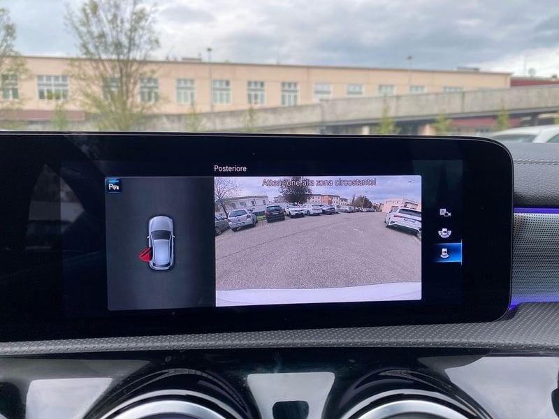 Mercedes-Benz Classe A A 180 d Premium Night edition auto