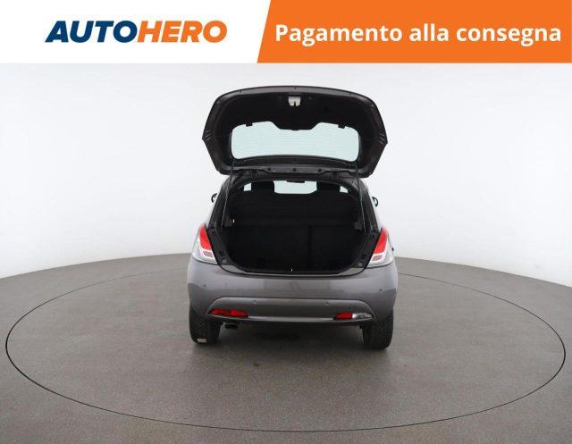 LANCIA Ypsilon 1.2 69 CV 5 porte Gold