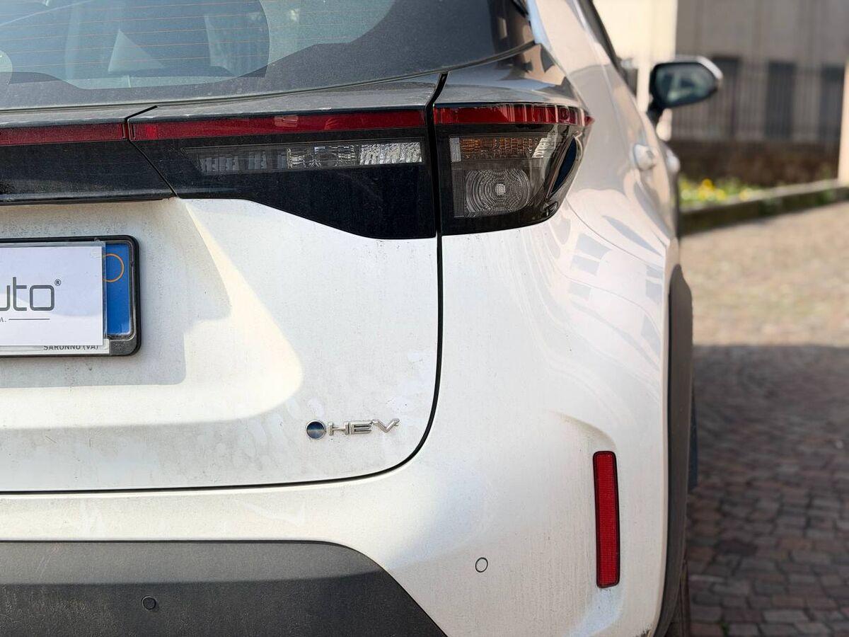 Toyota Yaris Cross 1.5h Active fwd 116cv e-cvt