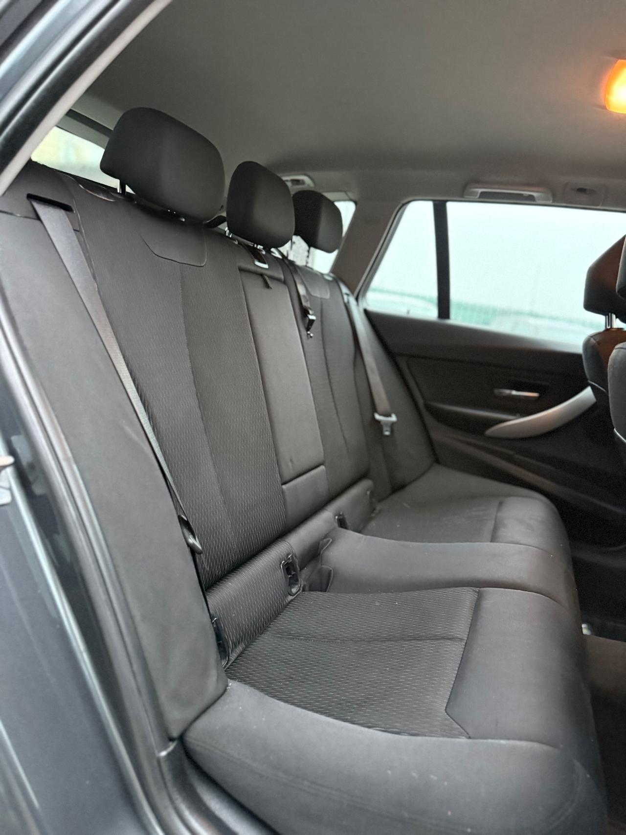 Bmw 320 320d xDrive Touring Msport