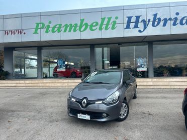 Renault Clio 1.2 75CV 5 porte Costume National GPL NEOPATENTATI