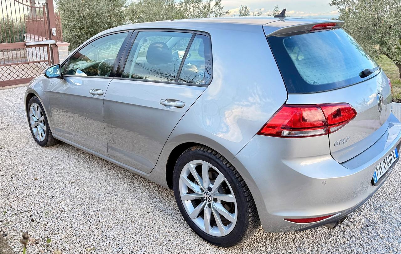 Volkswagen Golf 2.0 TDI 5p. 4MOTION Highline BlueMotion Technology