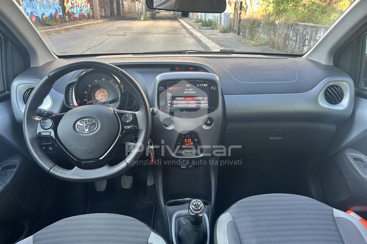 TOYOTA Aygo Connect 1.0 VVT-i 72 CV 5 porte x-play