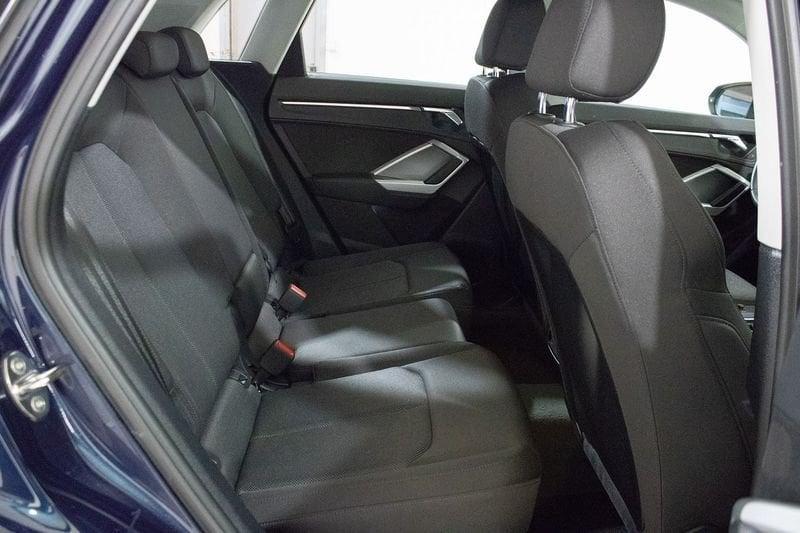 Audi Q3 35 TDI S tronic Business Advanced