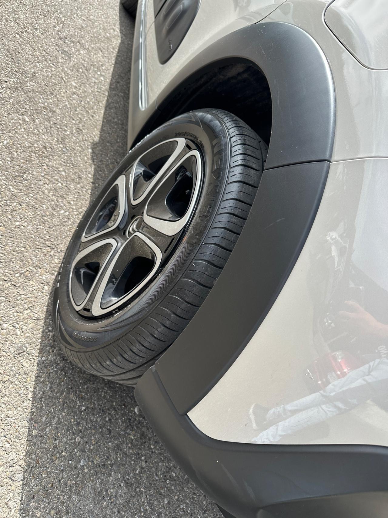 Citroen C3 1.6 BlueHDi 75 cv S&S Shine