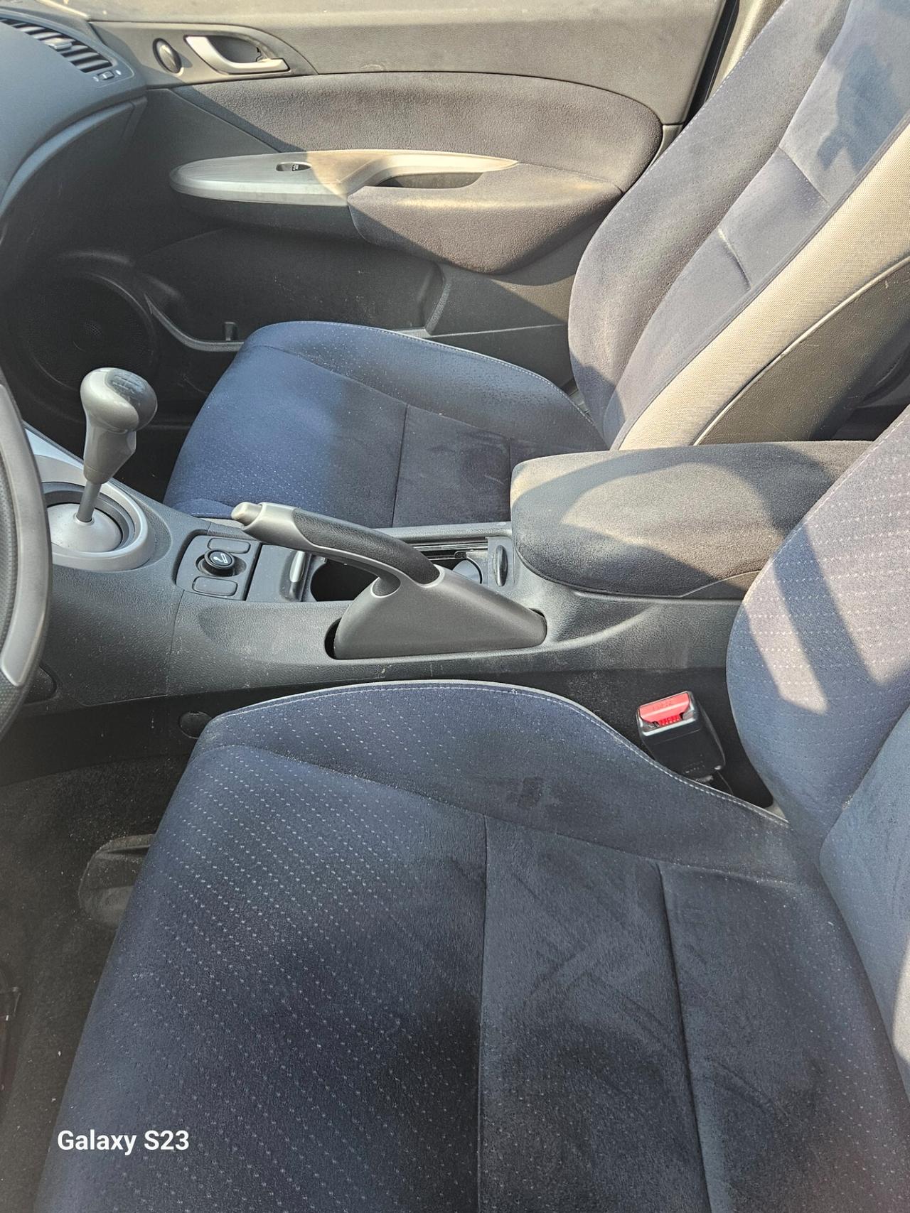 Honda Civic 1.4 i-DSi 5p. Comfort LE