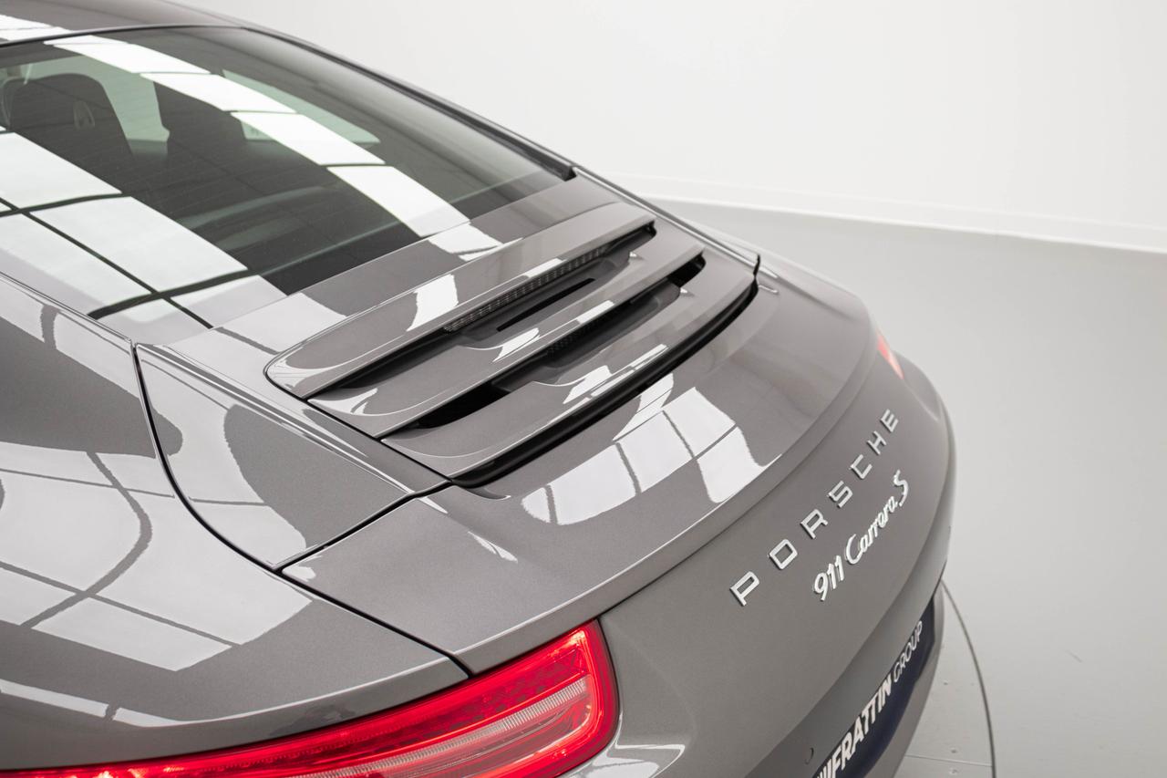 PORSCHE 911 3.8 CARRERA S COUPÉ