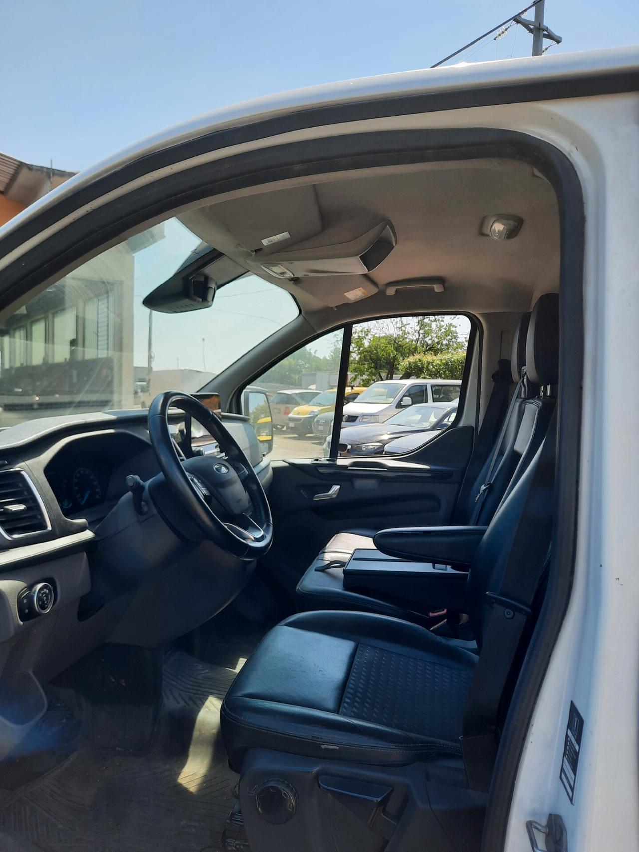 FORD TRANSIT CUSTOM SPORT PR. IVATO