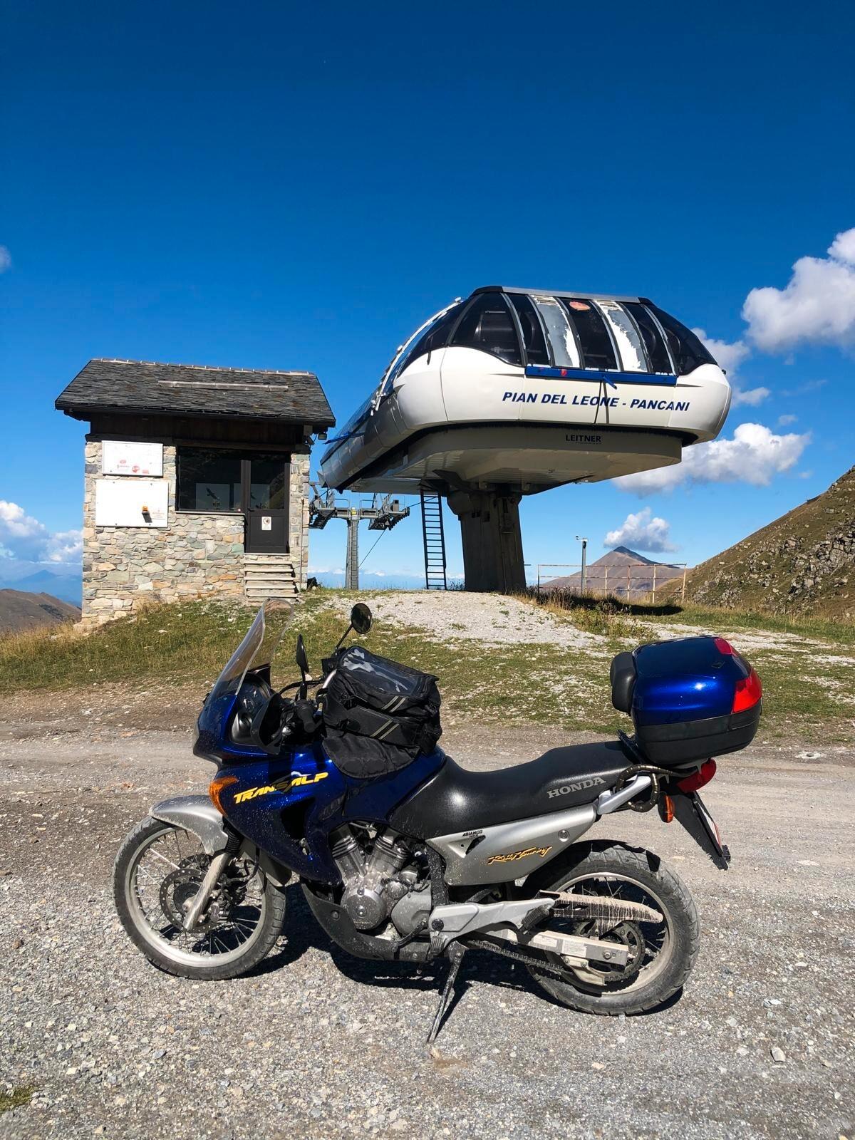 Honda Transalp 650 COME NUOVA