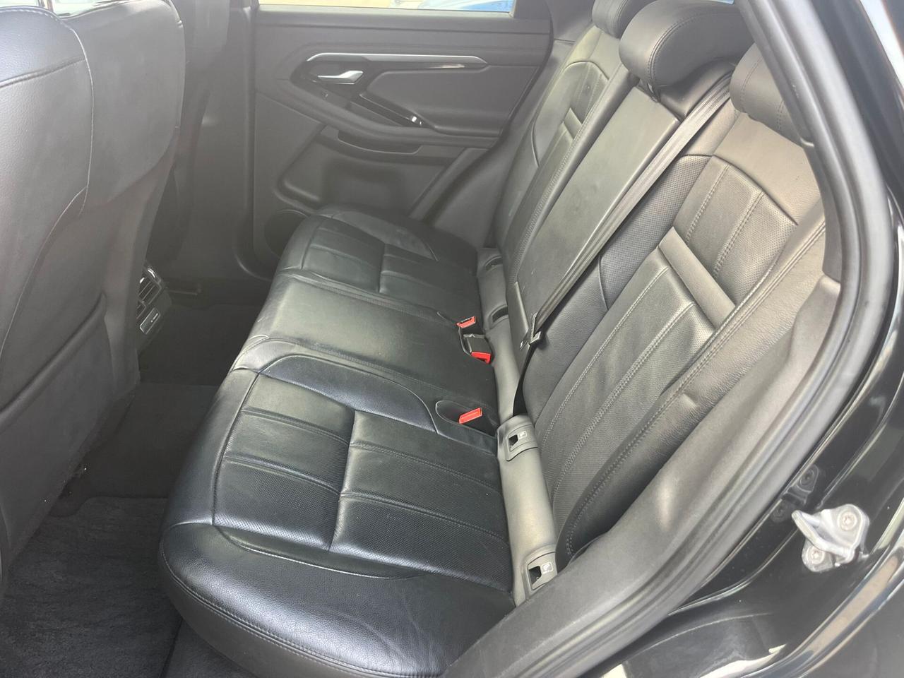 Land Rover Range Evoque 2.0D I4 180 CV AWD Auto R-Dynamic HSE