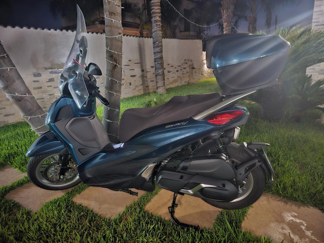 Piaggio Beverly 400 i.e. Elegante