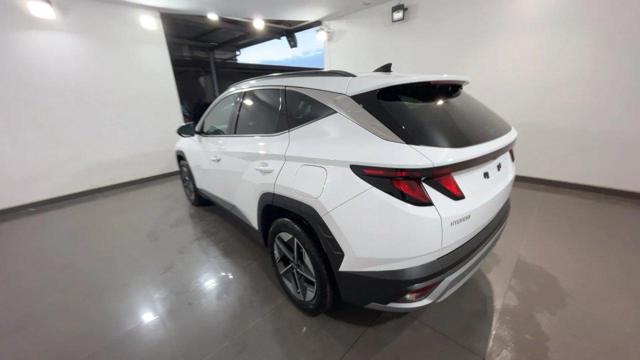 Hyundai Tucson 1.6 crdi 48V Business 2wd dct