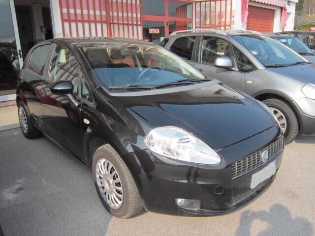Fiat Grande Punto 1.2 5 porte Dynamic NEOPATENTATI