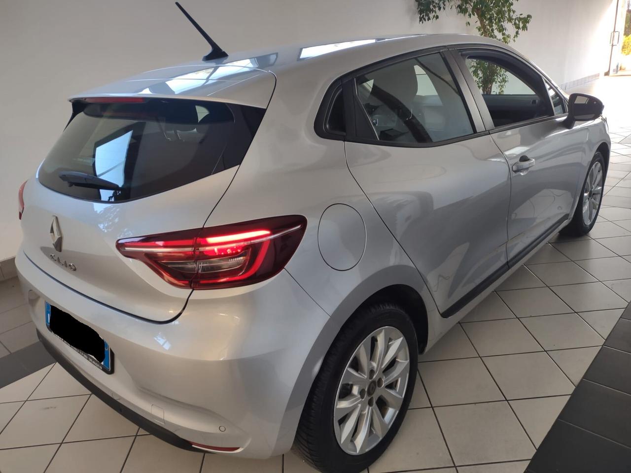 Renault Clio TCe 12V 100 CV 5 porte Intens