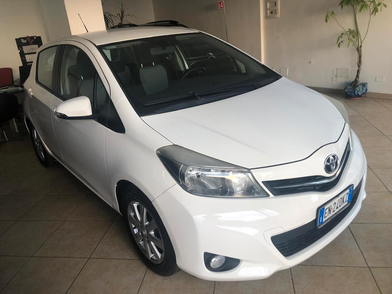 Toyota Yaris 1.3 5 porte Style CVT Stop & Start