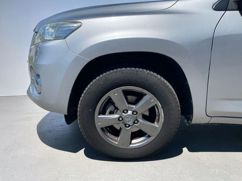 Toyota RAV4 2.2 D-4D 150cv 4 X 4 PREZZO VERO
