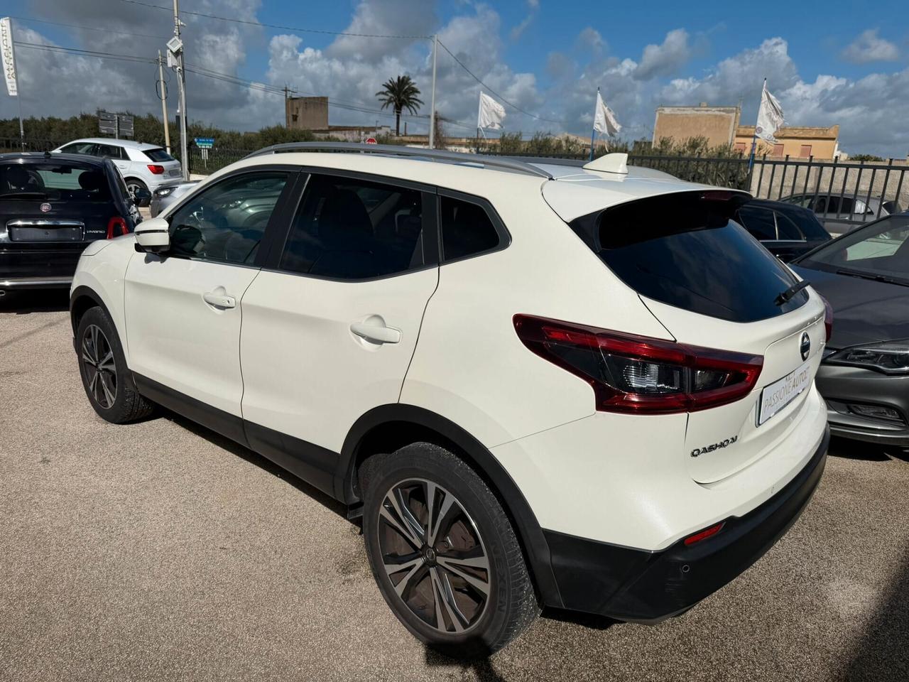 Nissan Qashqai 1.5 dCi N-Connecta