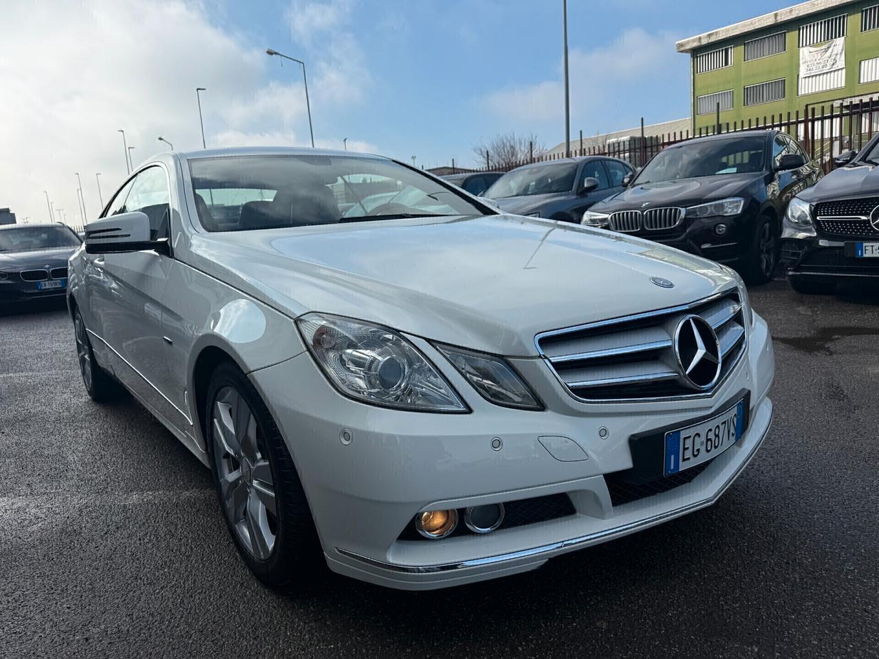 Mercedes Benz E 250 Coupe CDI Avantgarde