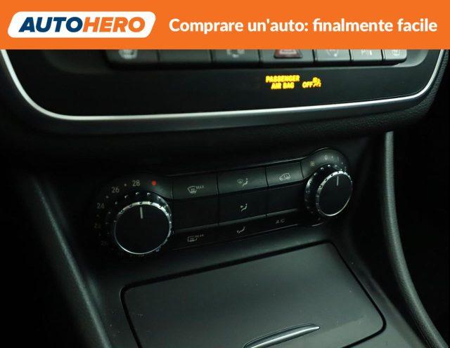 MERCEDES-BENZ GLA 200 d Automatic Sport