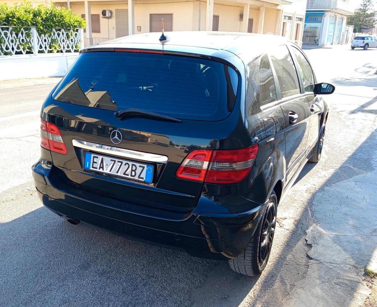 Mercedes-benz B 170 benzina/Gpl gancio traino