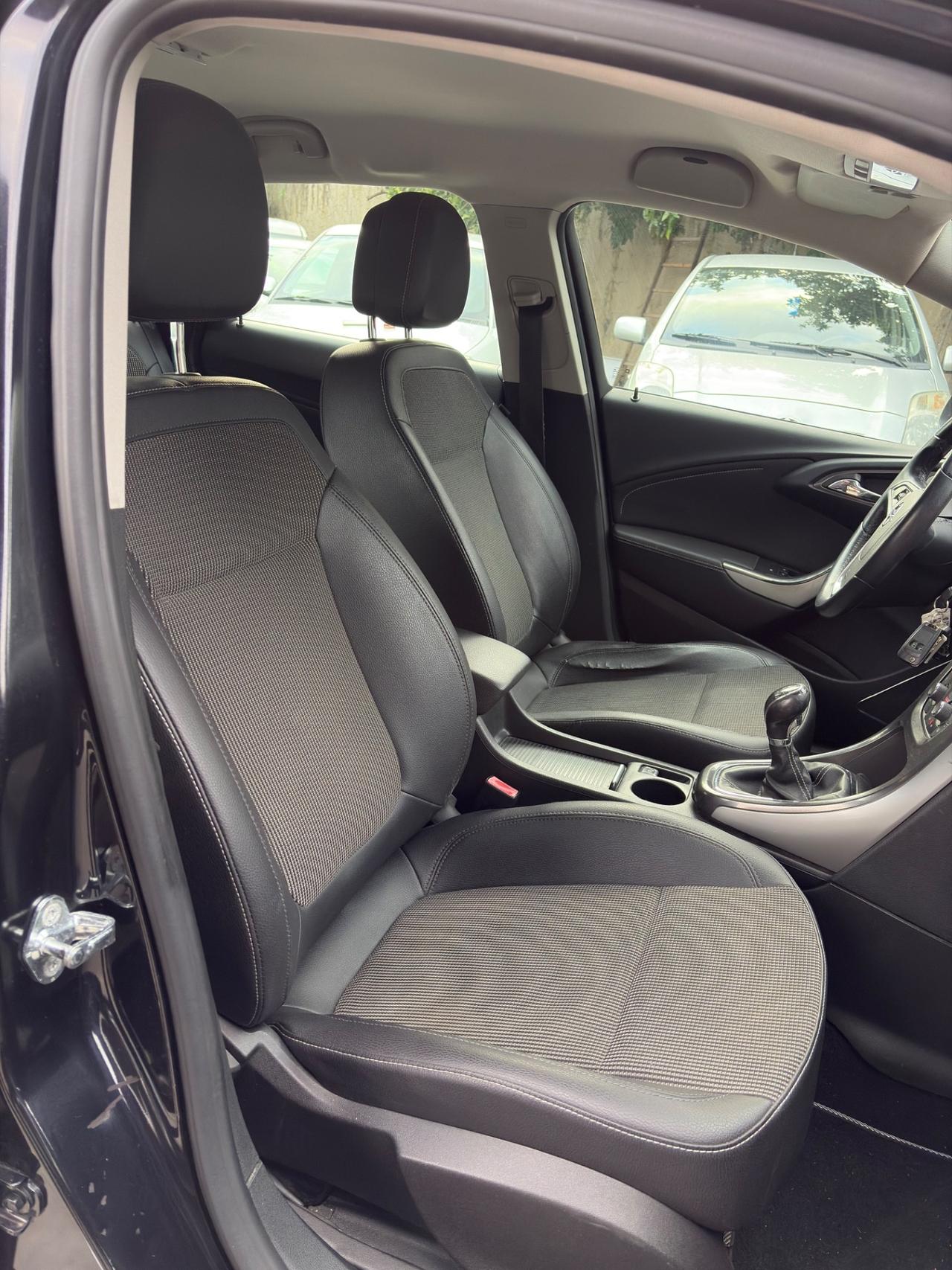 Opel Astra 1.7 CDTI 110CV 135000km