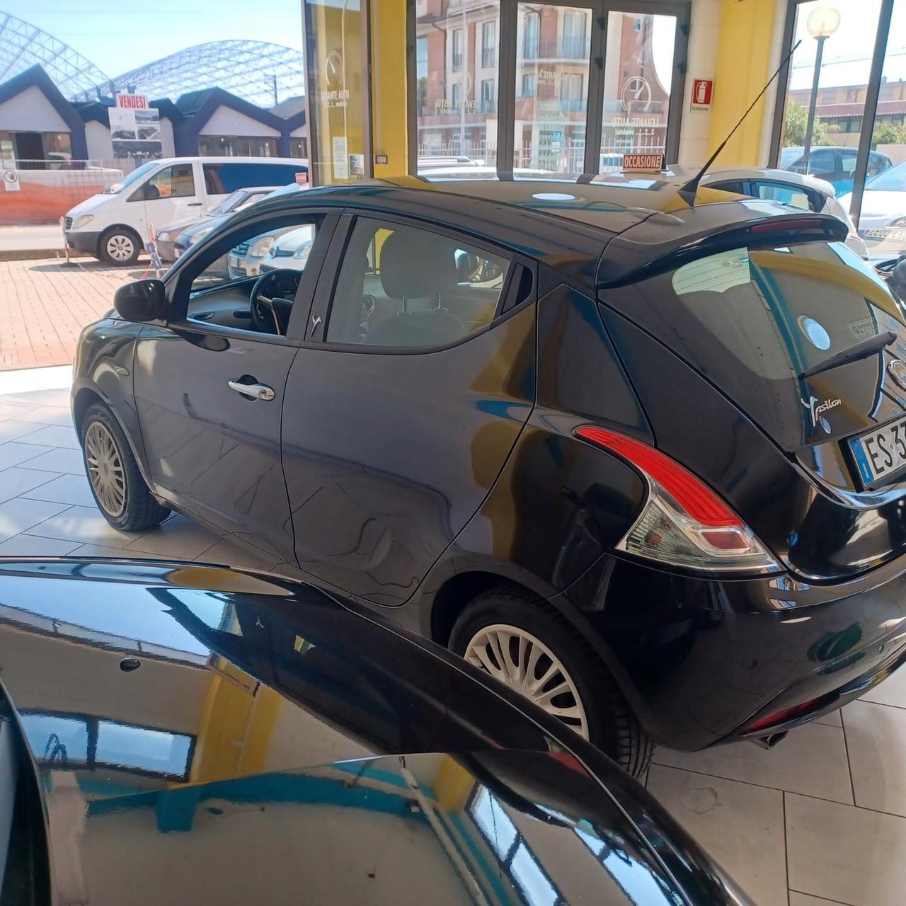 OTTIMA YPSILON 1.2 PER NEOPATENTATI