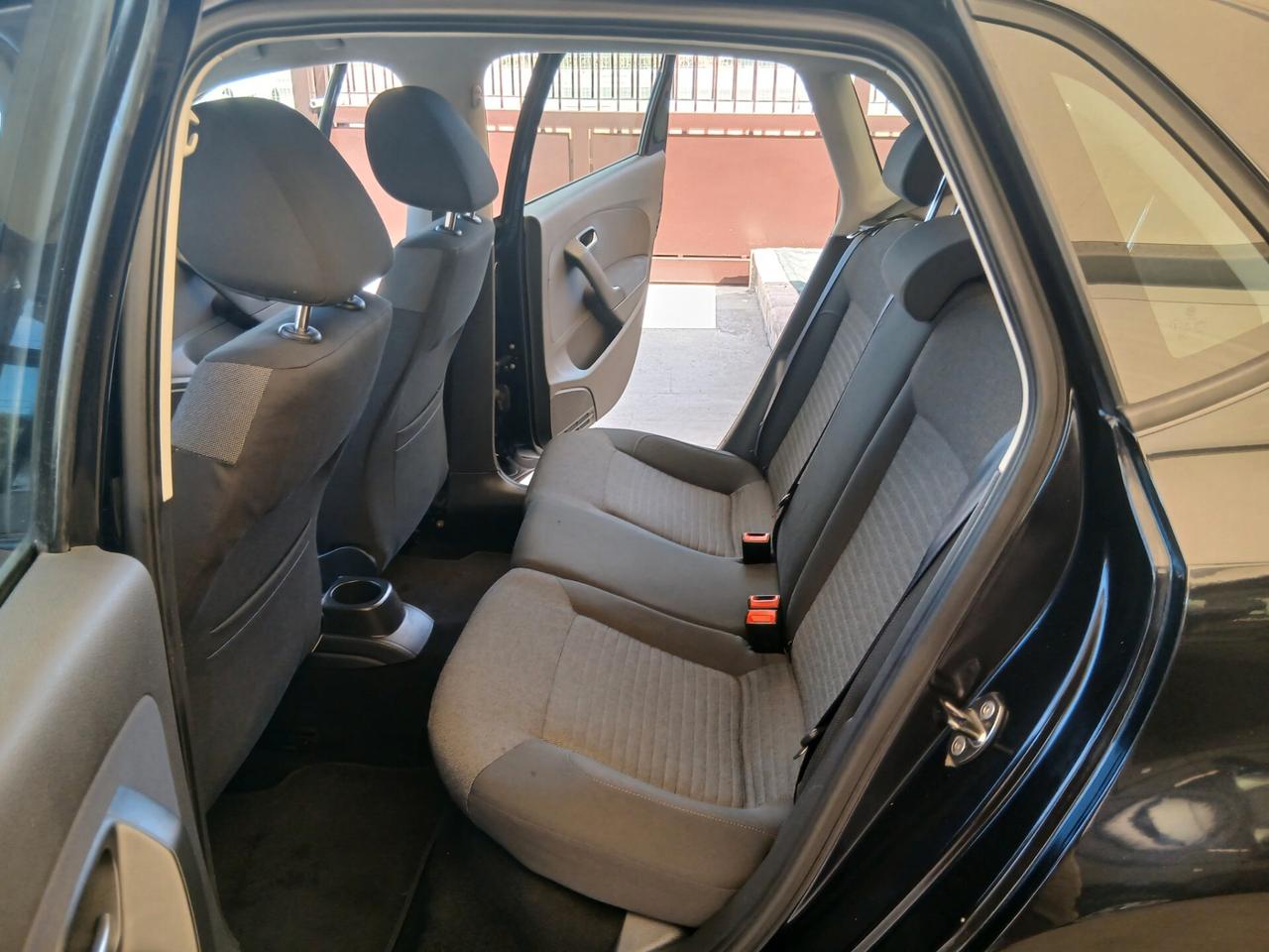 Volkswagen Polo 1.6 TDI 90CV DPF 5 porte 11