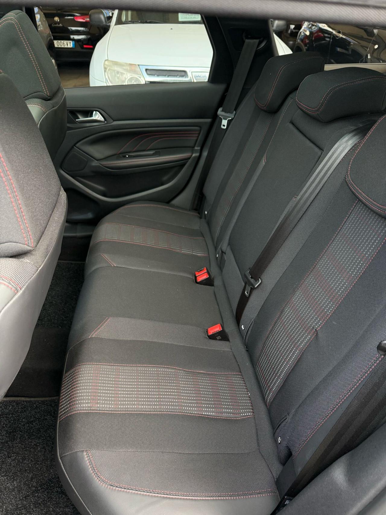 PEUGEOT 308 1,5 DIESEL GT-LINE CAMBIO AUTOMATICO