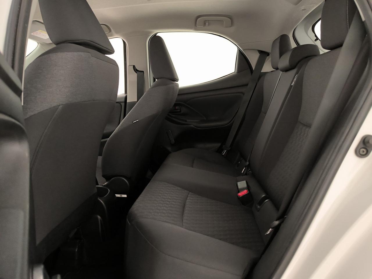 Toyota Yaris 1.0 active