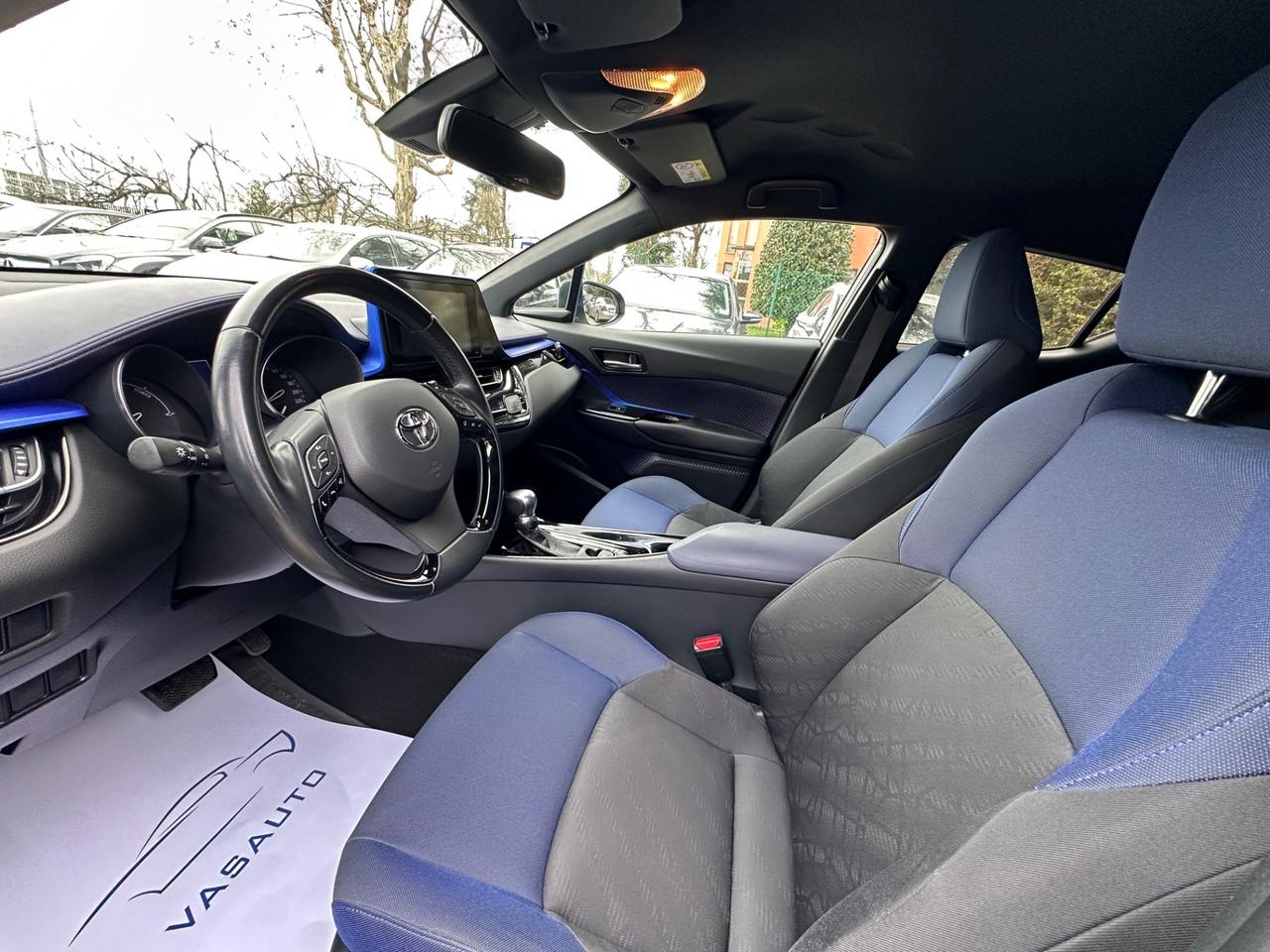 Toyota C-HR 1.8 Hybrid E-CVT Style