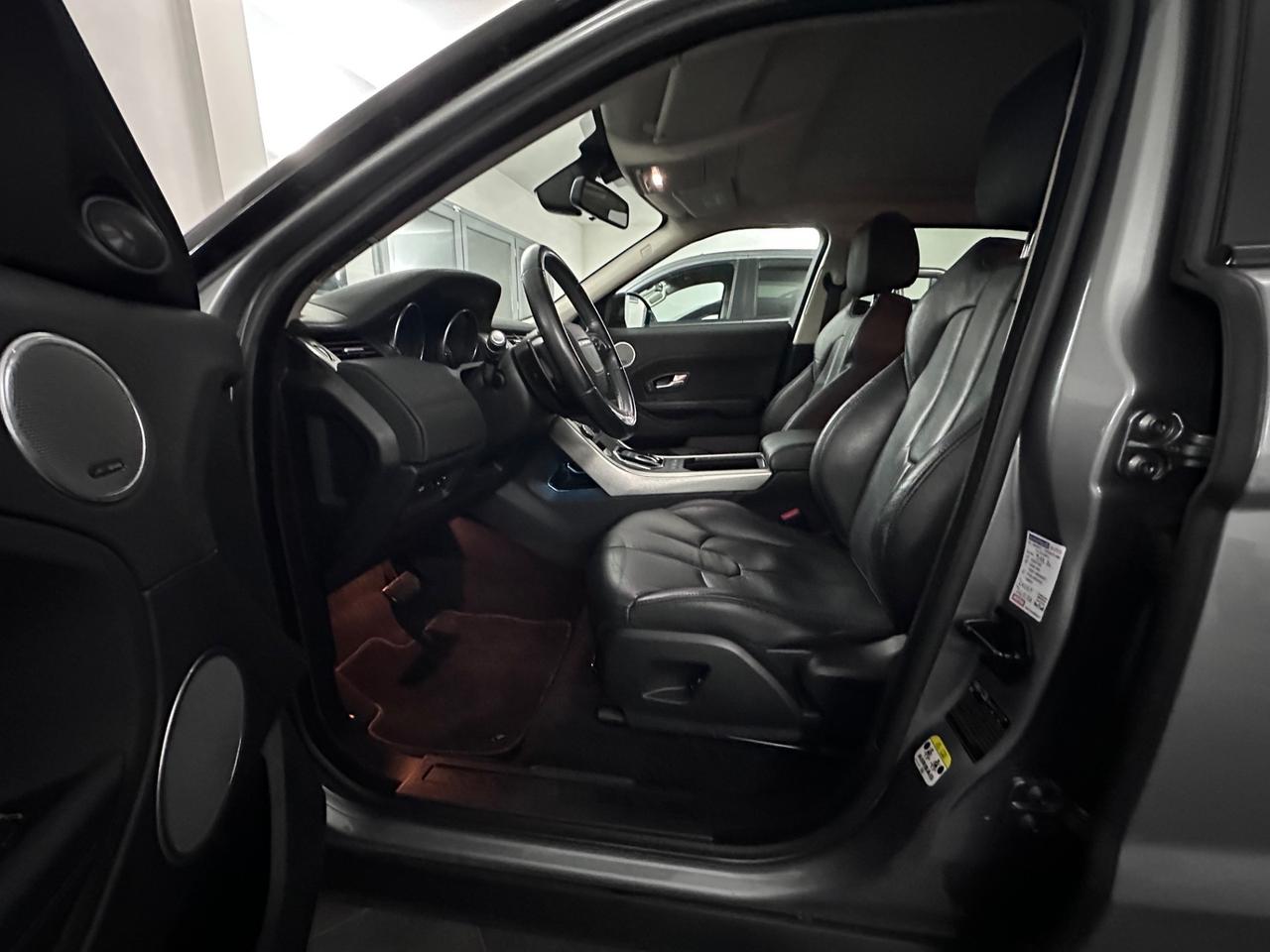 Land Rover Range Evoque 2.2 Sd4 5p. Pure