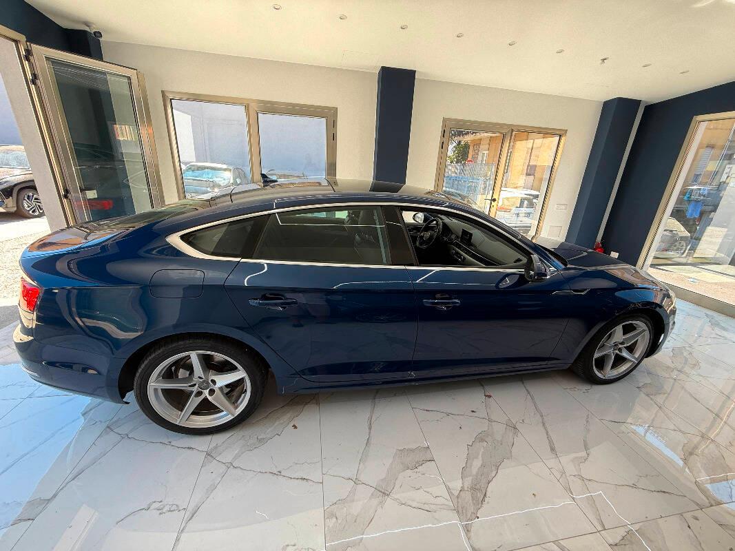 Audi A5 AUDI A5 40 2.0 tdi Business Sport 190cv s-tronic