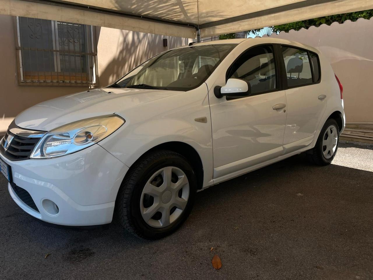 Dacia Sandero 1.4 8V GPL Lauréate