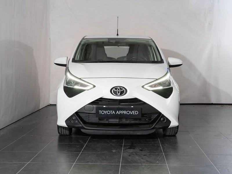 Toyota Aygo Connect 1.0 VVT-i 72 CV 5 porte x-play