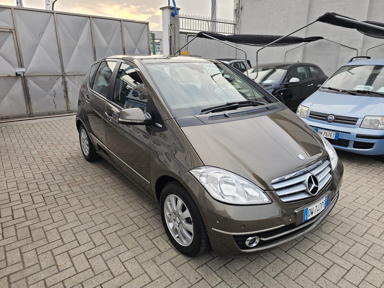 Mercedes-benz A 150 A 150 BlueEFFICIENCY Coupé