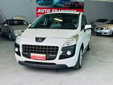 Peugeot 3008 1.6 HDi 110CV cambio robotizzato Business